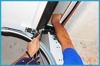 Fremont Garage Door Service Repair Fremont, CA 510-417-3572 - garage-door-maintenance-gr-16m